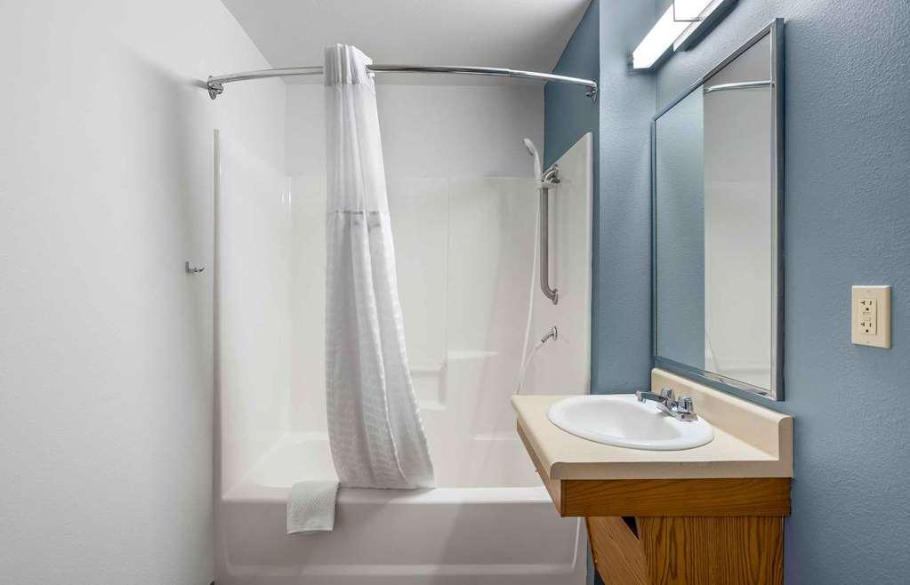 Extended Stay America Select Suites - Orlando - Airport الغرفة الصورة