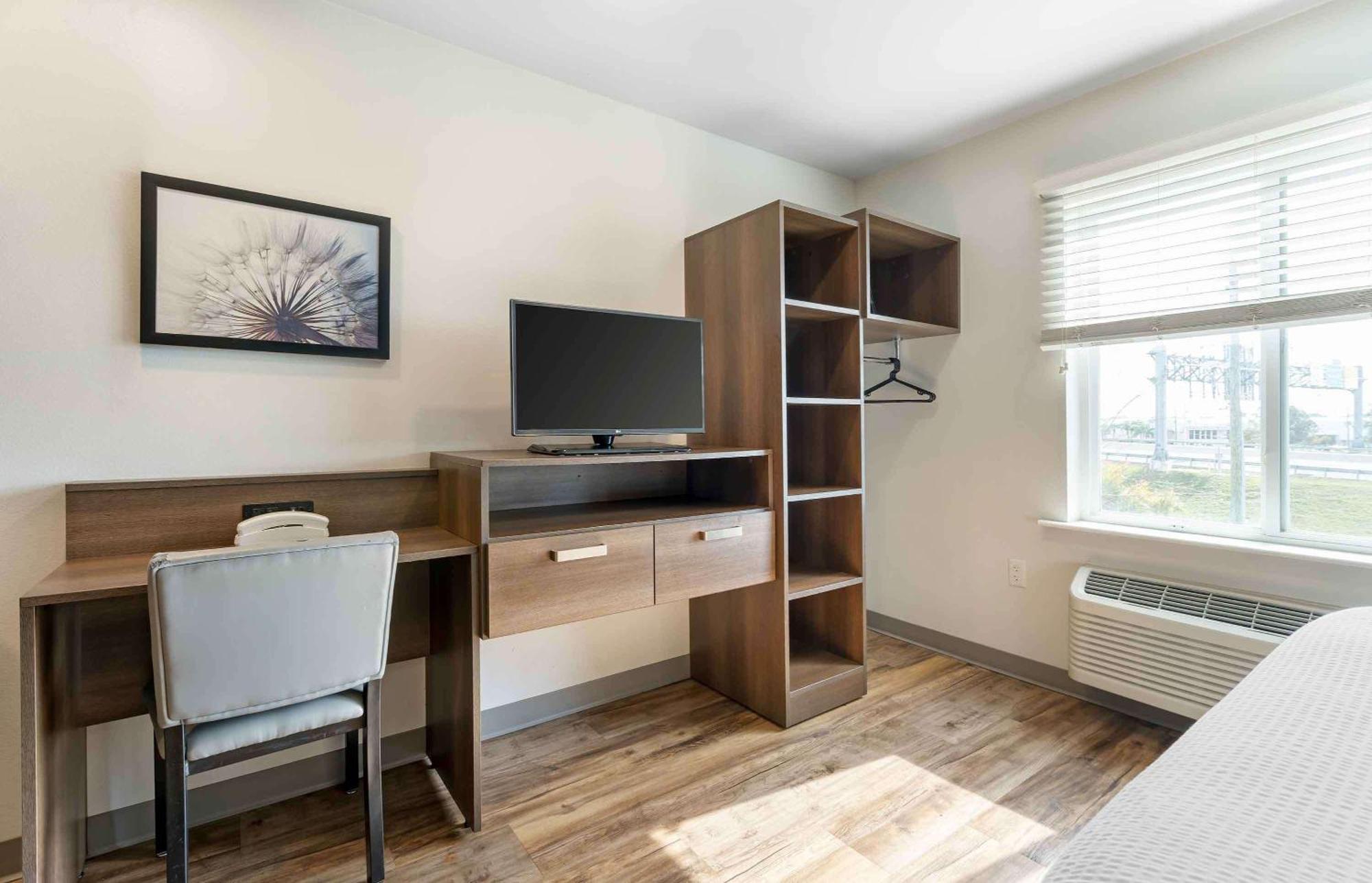 Extended Stay America Select Suites - Orlando - Airport المظهر الخارجي الصورة